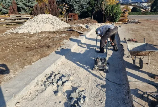 Строителство на индустриален склад за метални изделия и административна сграда, гр.Добрич