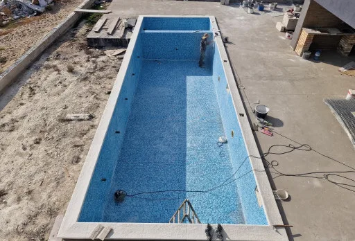 Строителство на басейн в Балчик