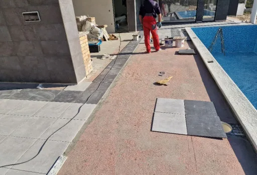 Модерна вила с плосък покрив в Балчик