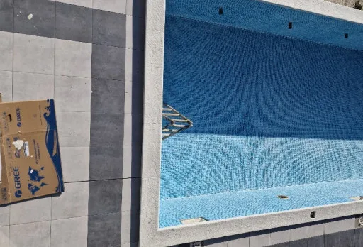 Модерна вила с плосък покрив в Балчик