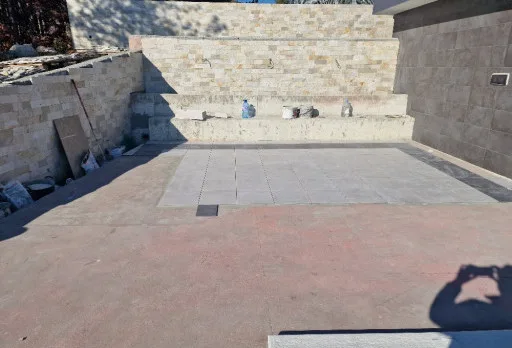 Модерна вила с плосък покрив в Балчик