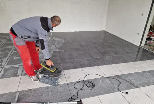 Модерна вила с плосък покрив в Балчик