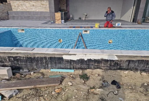 Модерна вила с плосък покрив в Балчик