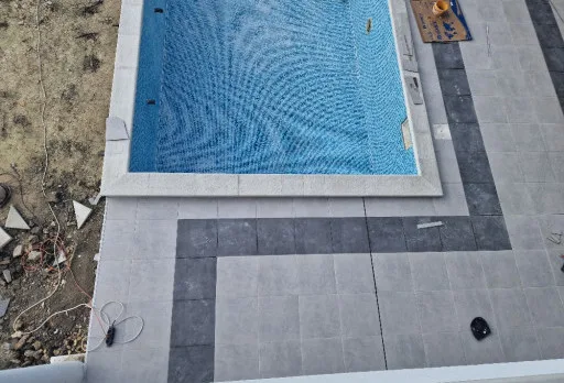 Модерна вила с плосък покрив в Балчик