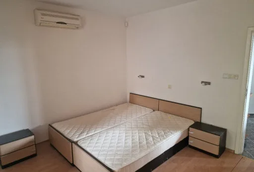 Строително-ремонтни работи на къща в с. Рогачево, Балчик