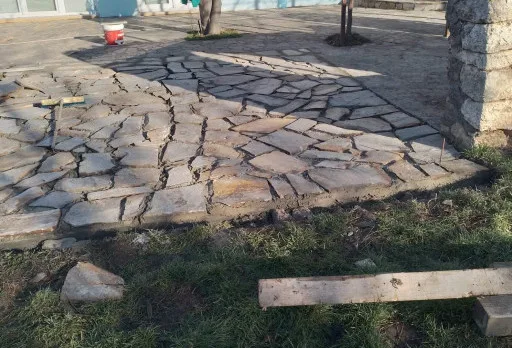 Строителни работи и вертикална планировка на имот до Дуранкулак и Крапец