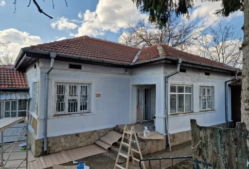 Construction and repair works of a house near Dobrich and General Toshevo