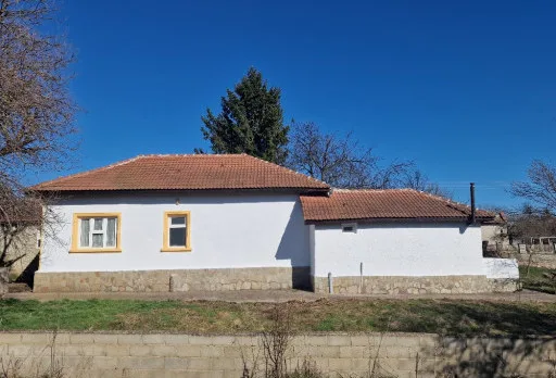 Construction and repair works of a house near Dobrich and General Toshevo