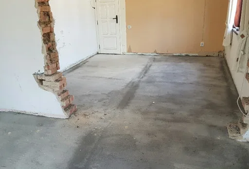 Building and repair works of a house near Albena