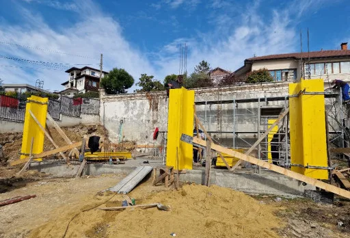 Двуетажна къща "до ключ" – Варна