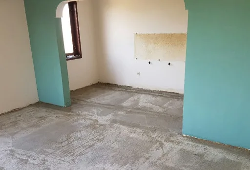 Building and repair works of a house near Albena