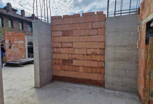 Двуетажна къща "до ключ" – Варна