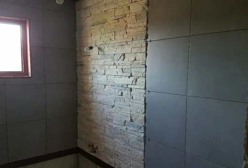 Building and repair works of a house near Albena