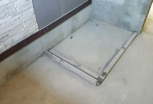 Building and repair works of a house near Albena