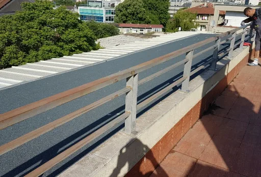 Bau- und Reparaturarbeiten an einer Wohnung in Varna
