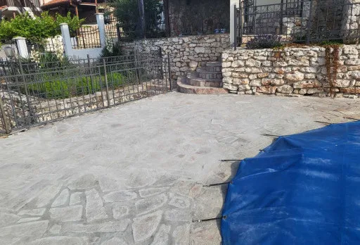Ремонтни работи и вертикална планировка на къща в Балчик