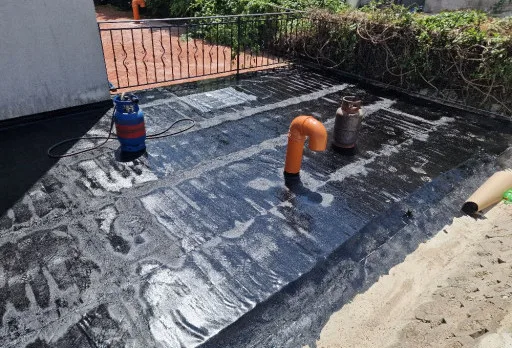 Строителство и ремонт на супермаркет в Балчик