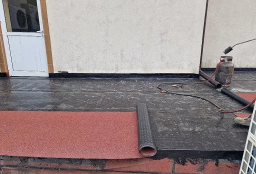 Строителство и ремонт на супермаркет в Балчик