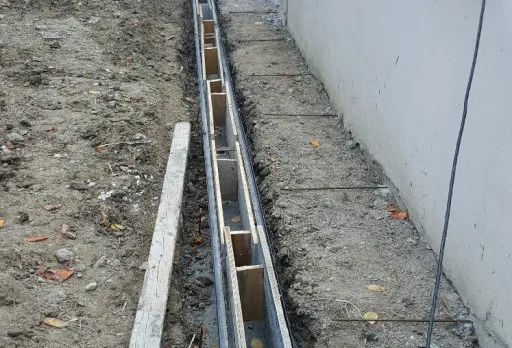 Строителство на отводнителен канал на вила в Албена