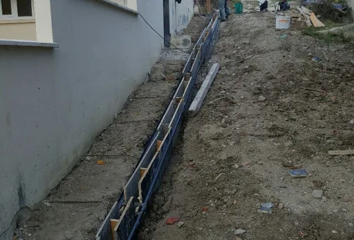 Строителство на отводнителен канал на вила в Албена