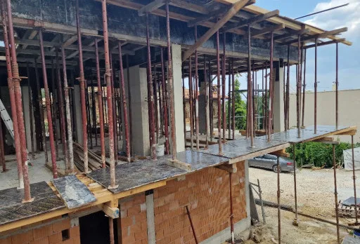 Двуетажна къща "до ключ" – Варна