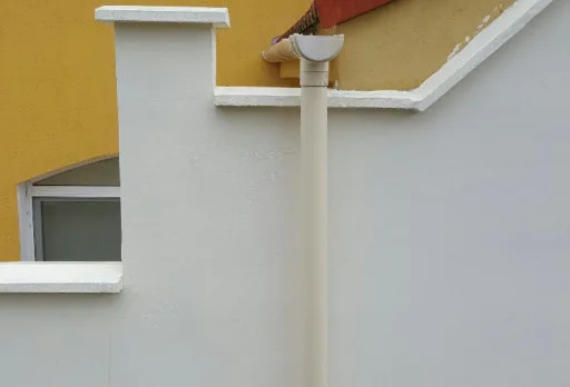 Строителство на отводнителен канал на вила в Албена