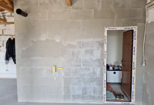 Класическа къща с покрив от керемиди – Рогачево 