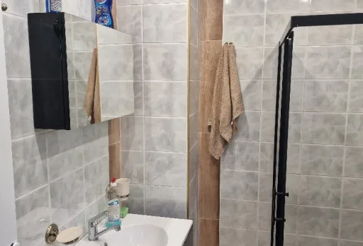 Класическа къща с покрив от керемиди – Рогачево 