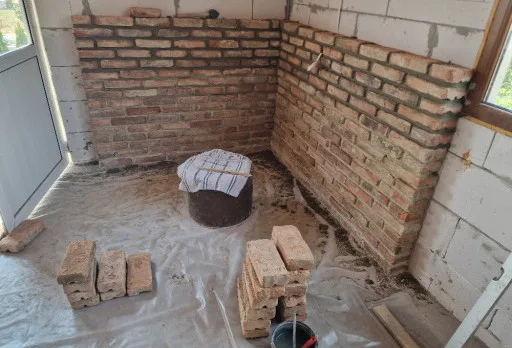 Класическа къща с покрив от керемиди – Рогачево 