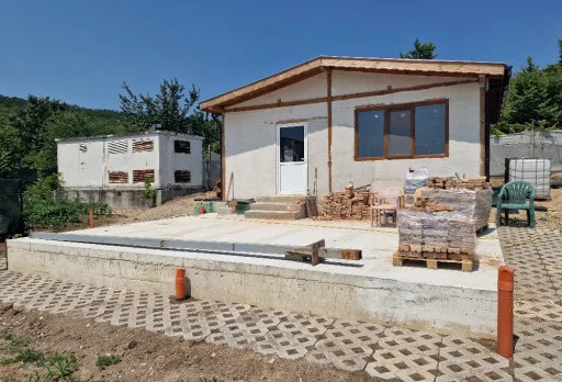 Класическа къща с покрив от керемиди – Рогачево 