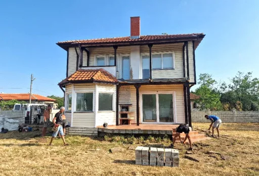 Строителство, ремонт и вертикална планировка на къща в Балчик