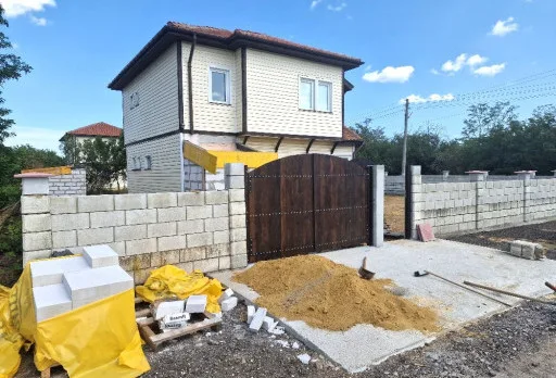 Строителство, ремонт и вертикална планировка на къща в Балчик