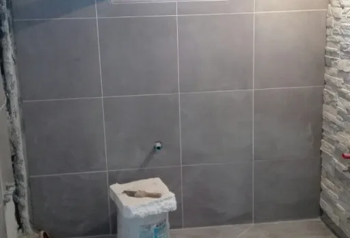 Building and repair works of a house near Albena