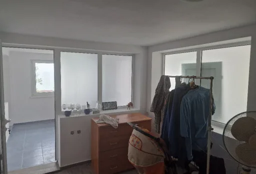 Bau-, Reparatur- und Landschaftsgestaltungsarbeiten an einem Haus in Varna