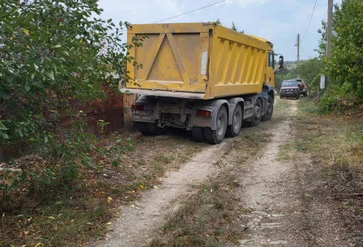 Parking lots, landscaping and concrete flooring in General Toshevo