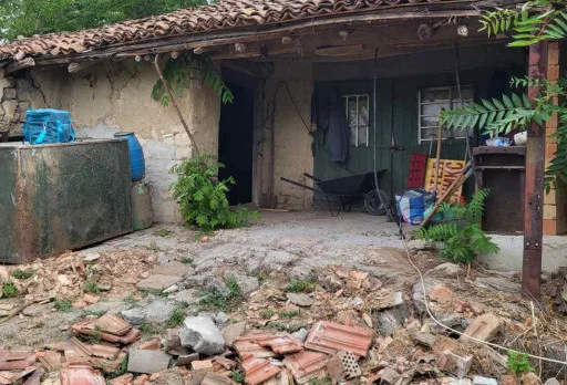 Parking lots, landscaping and concrete flooring in General Toshevo