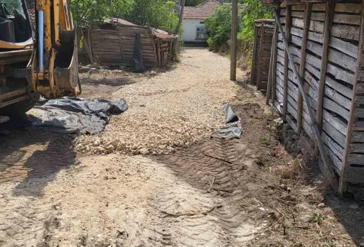 Parking lots, landscaping and concrete flooring in General Toshevo