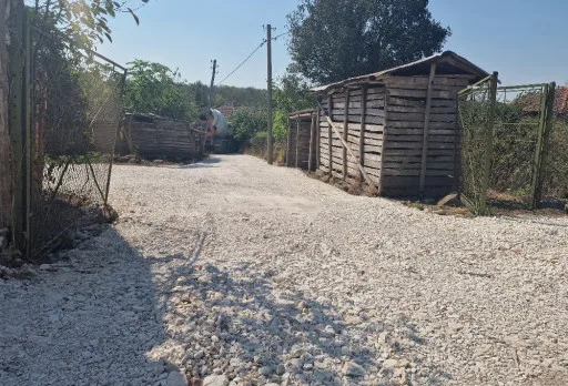 Parking lots, landscaping and concrete flooring in General Toshevo