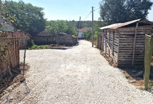 Parking lots, landscaping and concrete flooring in General Toshevo