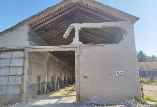 Строителство и ремонт на работилница за селскостопански машини в Добрич