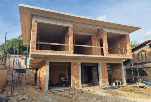 Двуетажна къща "до ключ" – Варна