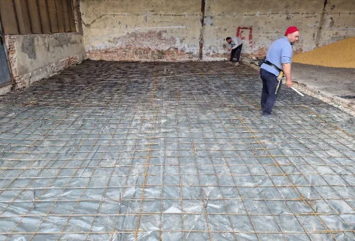 Строителство на склад за зърно в Добрич