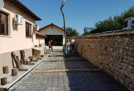 Building and repair works of a house near Albena