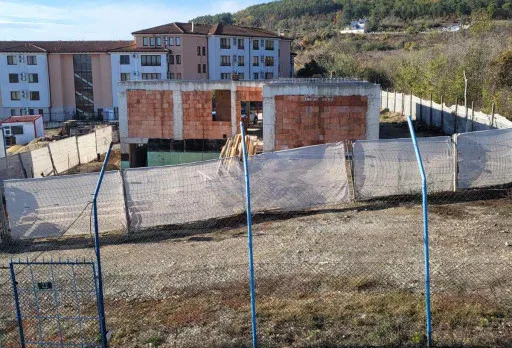 Класическа къща с покрив от керемиди – Рогачево 