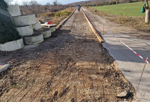 Строителство на път в Балчик, с. Рогачево