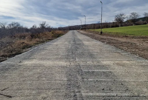 Строителство на път в Балчик, с. Рогачево