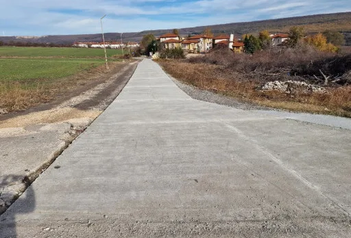 Строителство на път в Балчик, с. Рогачево