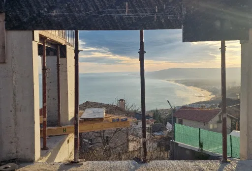 Строителство на къща в Балчик