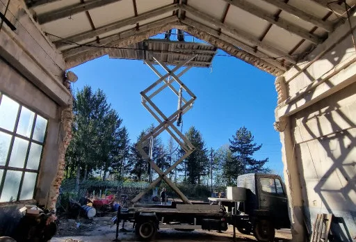 Строителство и ремонт на работилница за селскостопански машини в Добрич