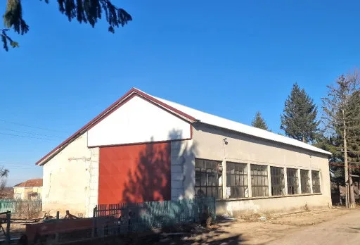 Строителство и ремонт на работилница за селскостопански машини в Добрич